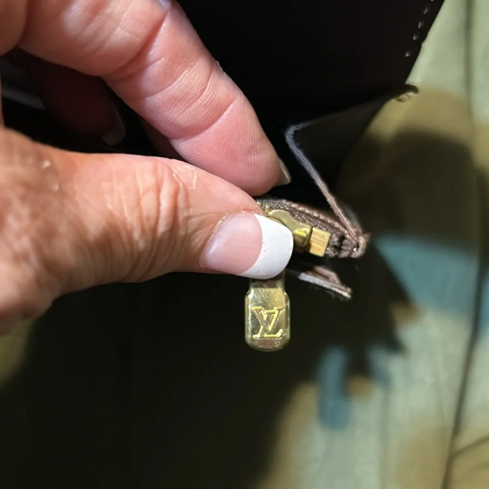 Revamped Louis Vuitton wallet Authentic - Picture 12 of 15